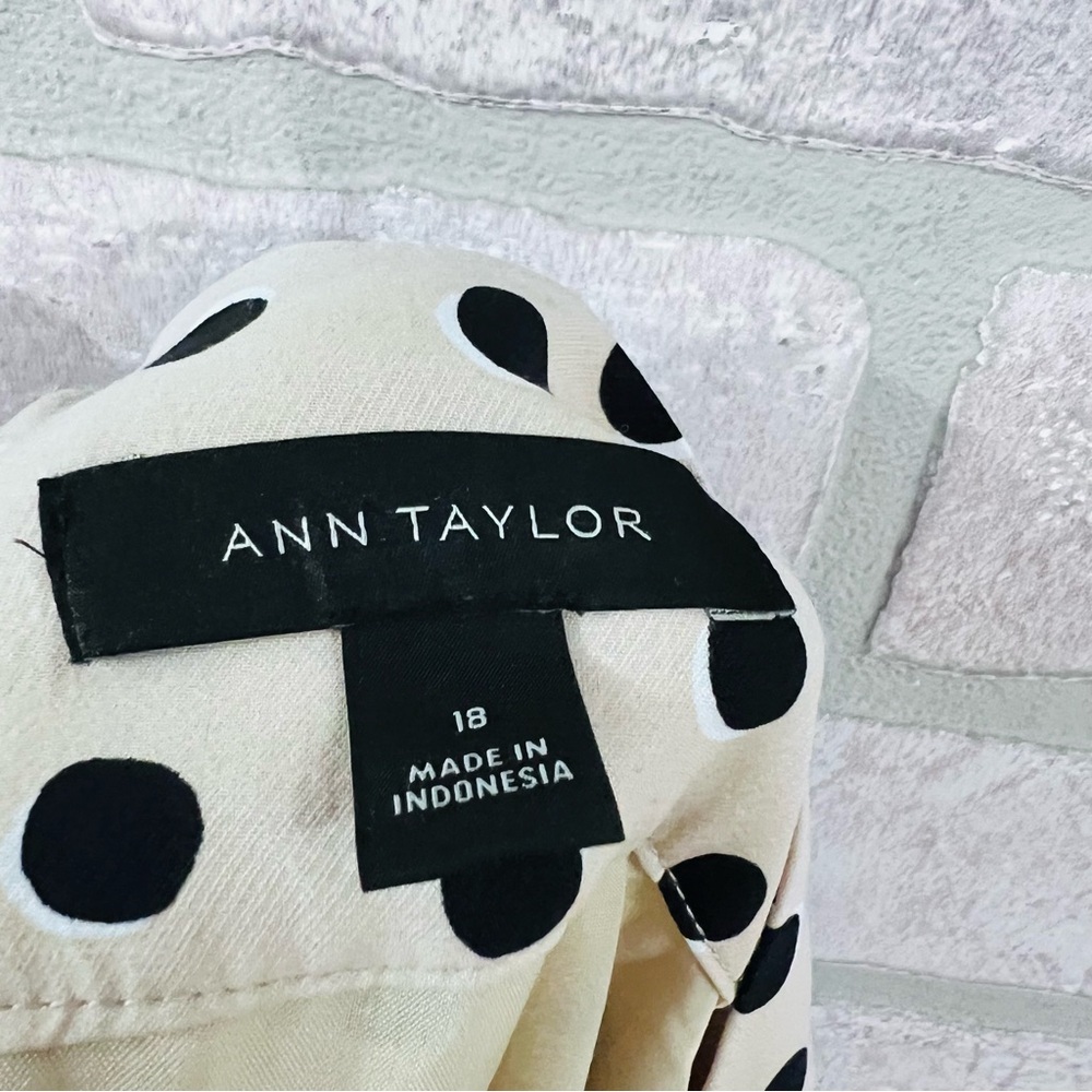 Ann Taylor Black and Cream Polka Dot Button Front Tie Belt Midi Skirt Size 18 - Picture 10 of 11